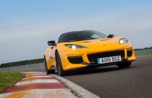 Lotus Evora 400, de la carretera al Circuito