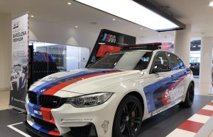 Barcelona Premium expone los Safety Cars oficiales de MotoGP™ en sus instalaciones